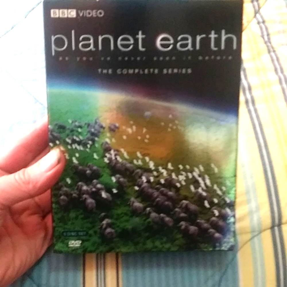 BBC films Planet Earth 5 DVD Box Set. In like new condition